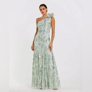Mac Duggal 94151 NWT Green Embellished One Shoulder Trumpet Gown with Flower